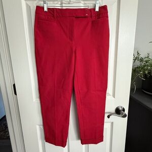 WHITE HOUSE BLACK MARKET  The Slim Crop pant